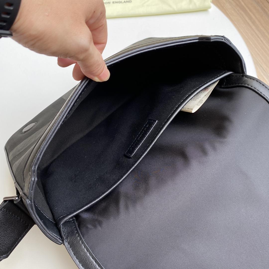 Burberry Small Alfred Messenger Bag - PerfectKickZ