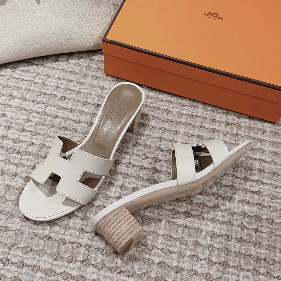 Hermes Oasis Sandal - 
