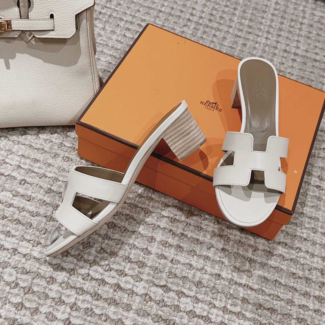 Hermes Oasis Sandal - 