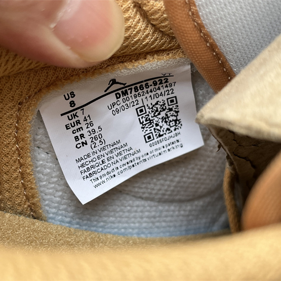 Travis Scott x Air Jordan 1 Sneaker      DM7866-922 - PerfectKickZ