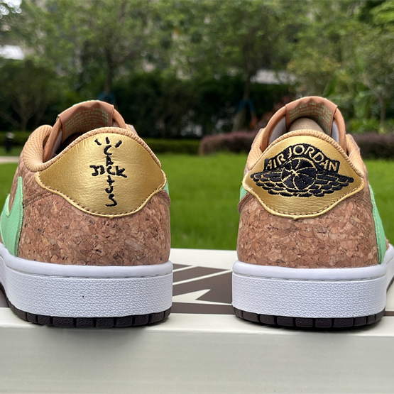 Travis Scott x Air Jordan 1 Sneaker      DM7866-922 - PerfectKickZ