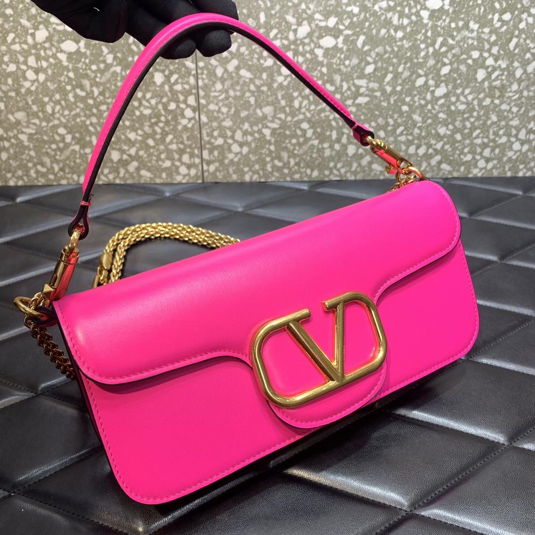 Valenti Garavani Locò Shoulder Bag (27-13-6cm) - PerfectKickZ