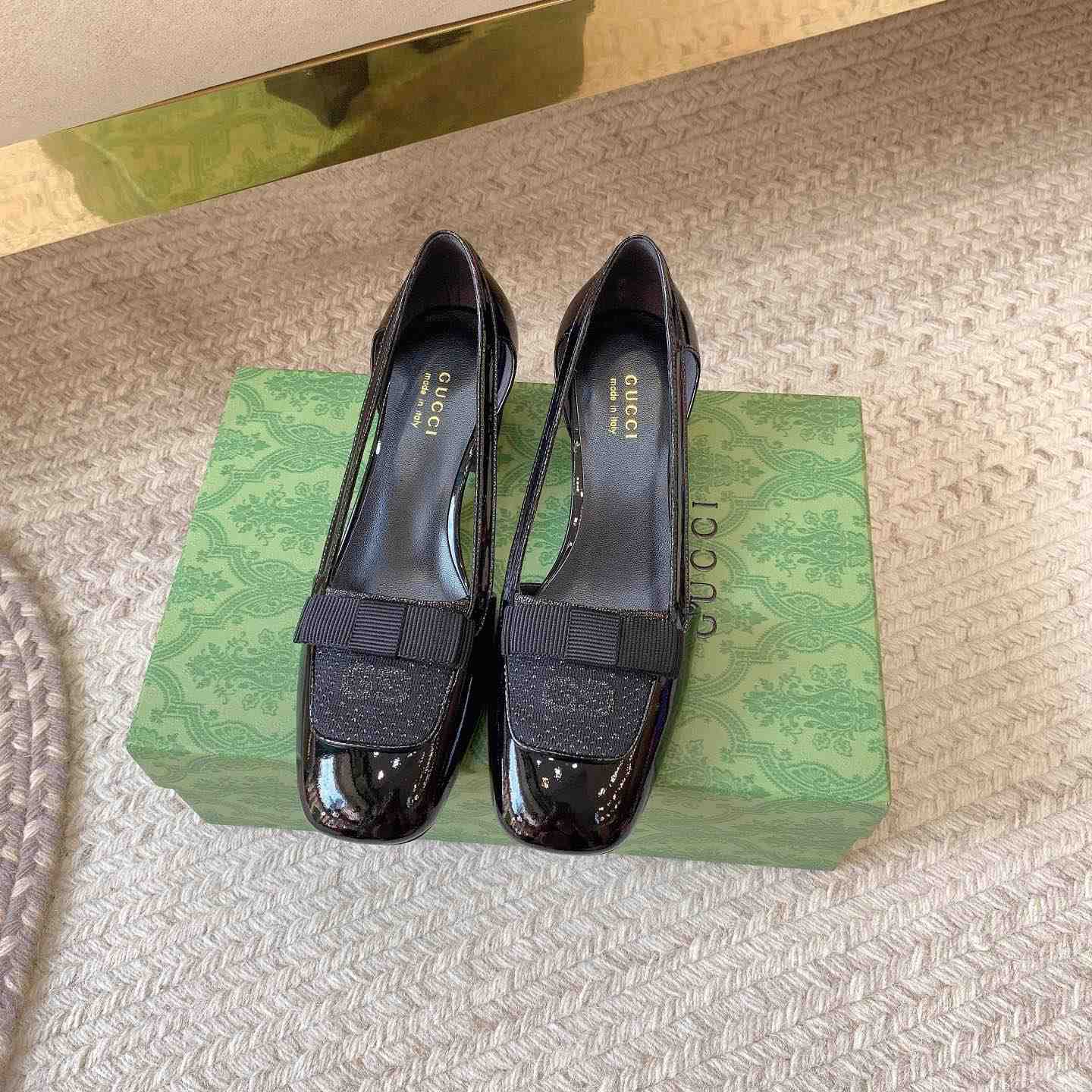Gucci Women's Pump With GG Canvas - PerfectKickZ