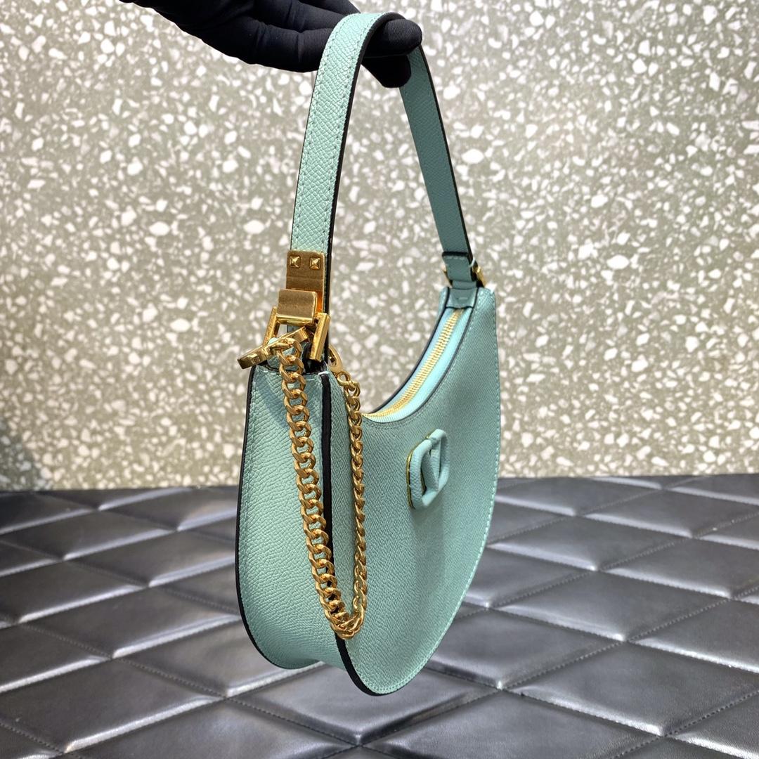 Valenti Garavani VLogo Signature Mini Bag (20-12-4cm) - PerfectKickZ