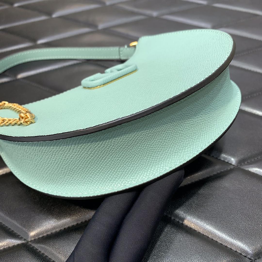 Valenti Garavani VLogo Signature Mini Bag (20-12-4cm) - PerfectKickZ