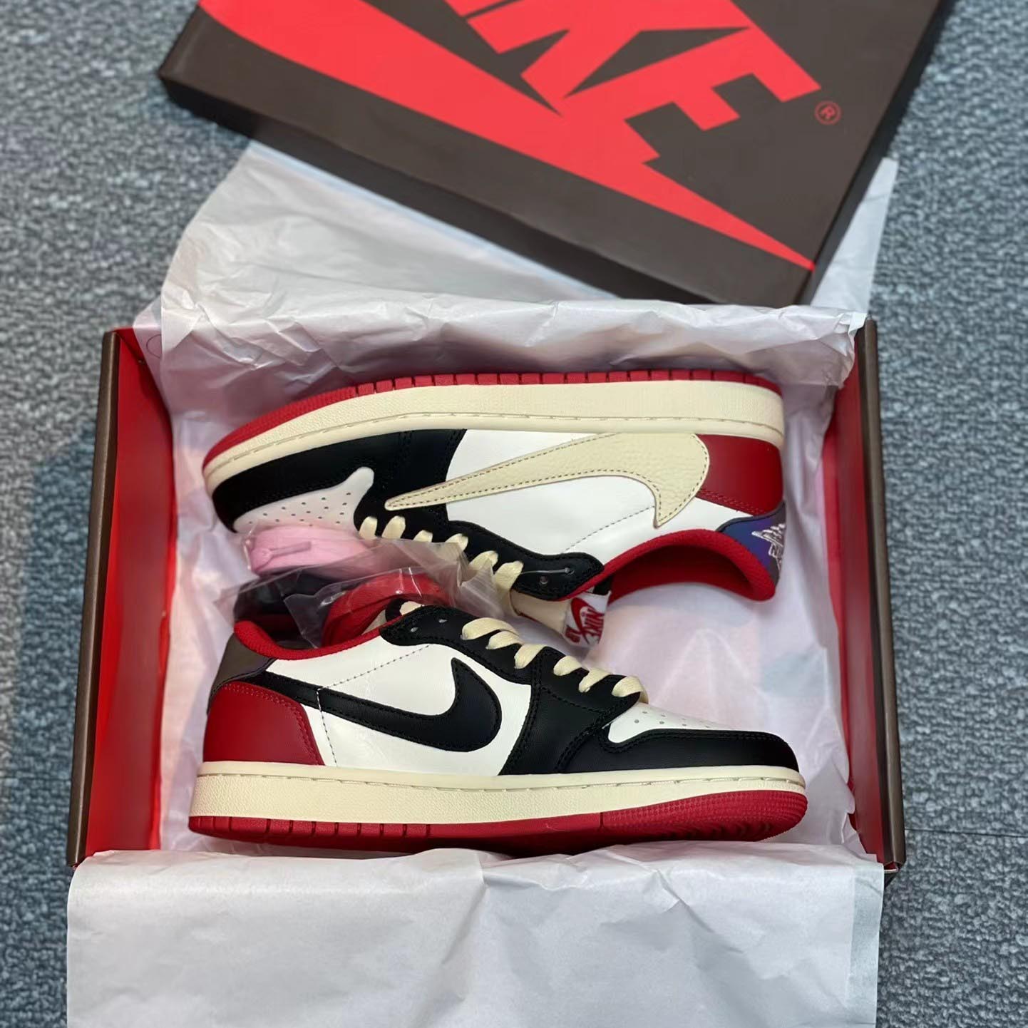 Travis Scott x Air Jordan 1 Low AJ1 Sneaker   cp4275-125 - PerfectKickZ