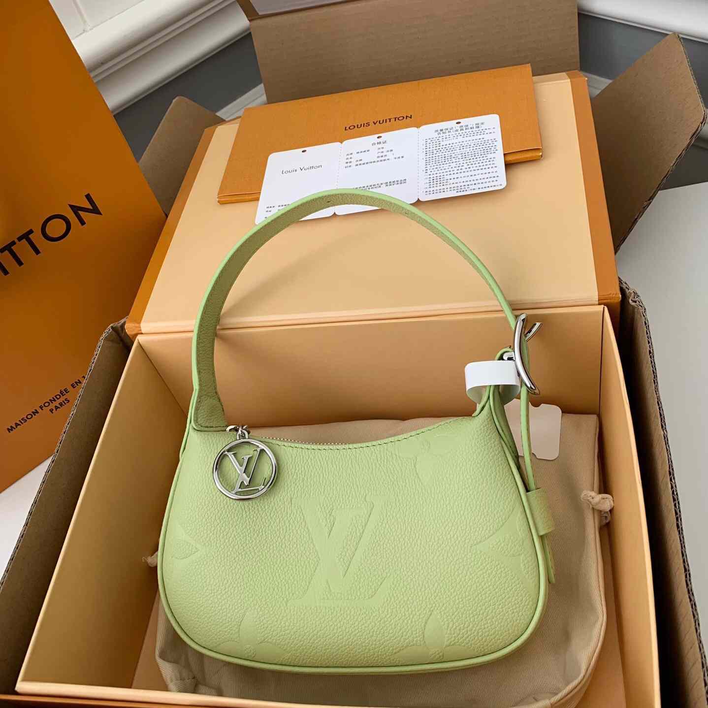 Louis Vuitton Mini Moon Monogram Empreinte (20.5*11*5cm)     M82425 - PerfectKickZ