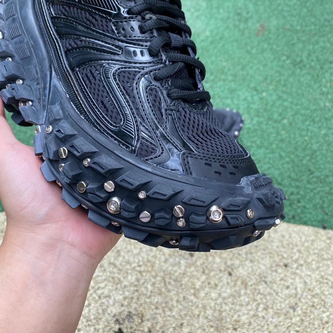 Balenciaga Bouncer Sneaker - PerfectKickZ