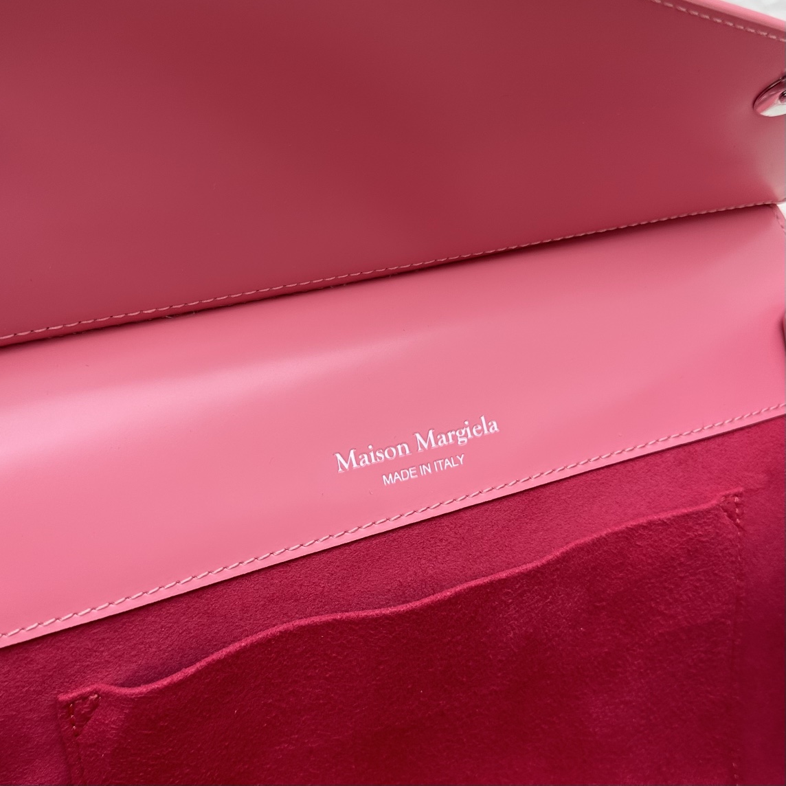 Maison Margiela Small Grained Leather Tote Bag (26x 19x 8cm) - PerfectKickZ