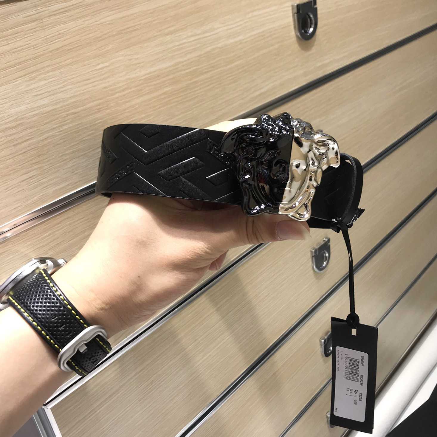 Versace Medusa Leathre Belt 38mm - PerfectKickZ