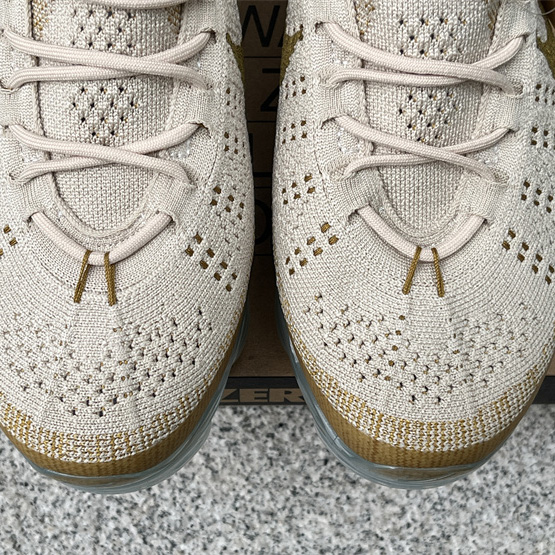 Nike Air VaporMax 2023 Flyknit Sneakers      DV1678-100  - PerfectKickZ