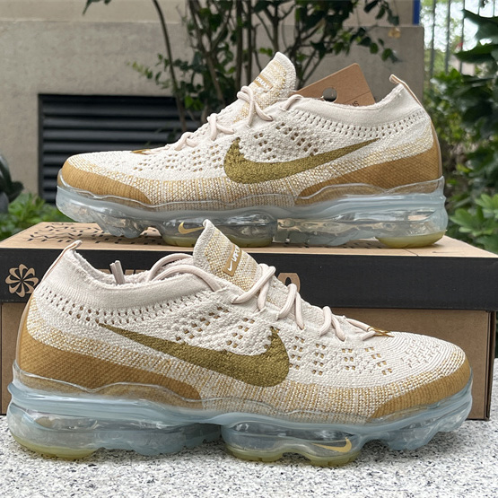 Nike Air VaporMax 2023 Flyknit Sneakers      DV1678-100  - PerfectKickZ