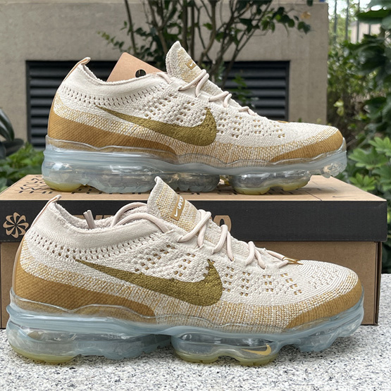 Nike Air VaporMax 2023 Flyknit Sneakers      DV1678-100  - PerfectKickZ