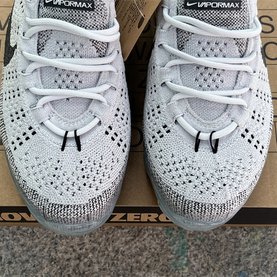 Nike Vapormax 2023 Flyknit Sneakers      DV1678-004 - 
