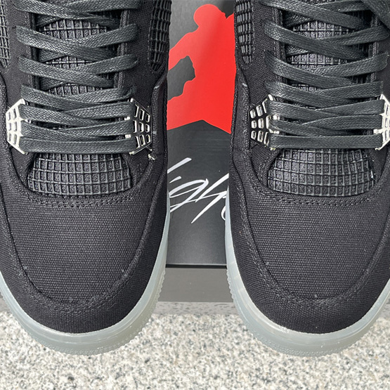 Air Jordan 4 Retro Sneakers      AJ4-136863 - 