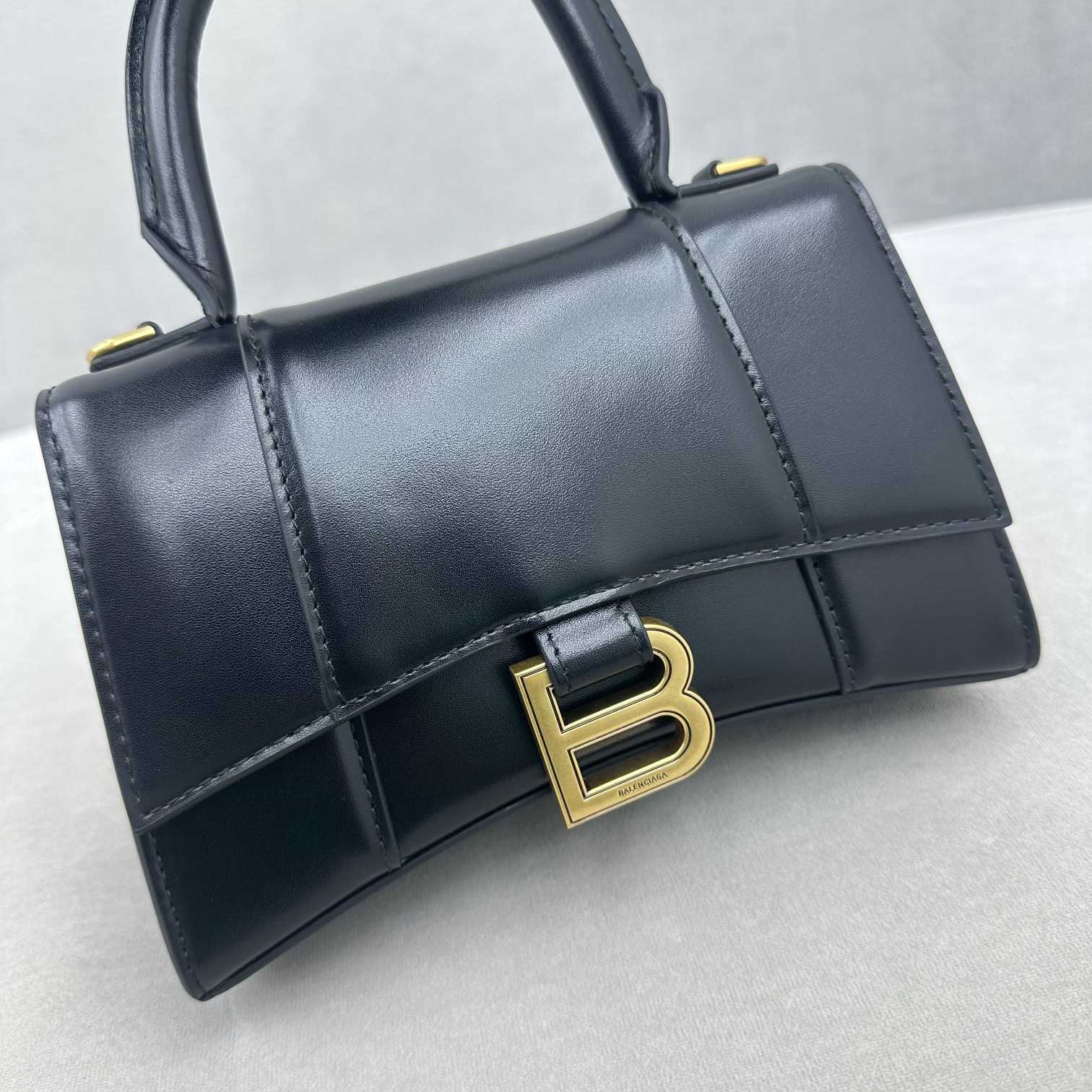 Balenciaga Hourglass Small Handbag In Black (19x8x21cm) - PerfectKickZ