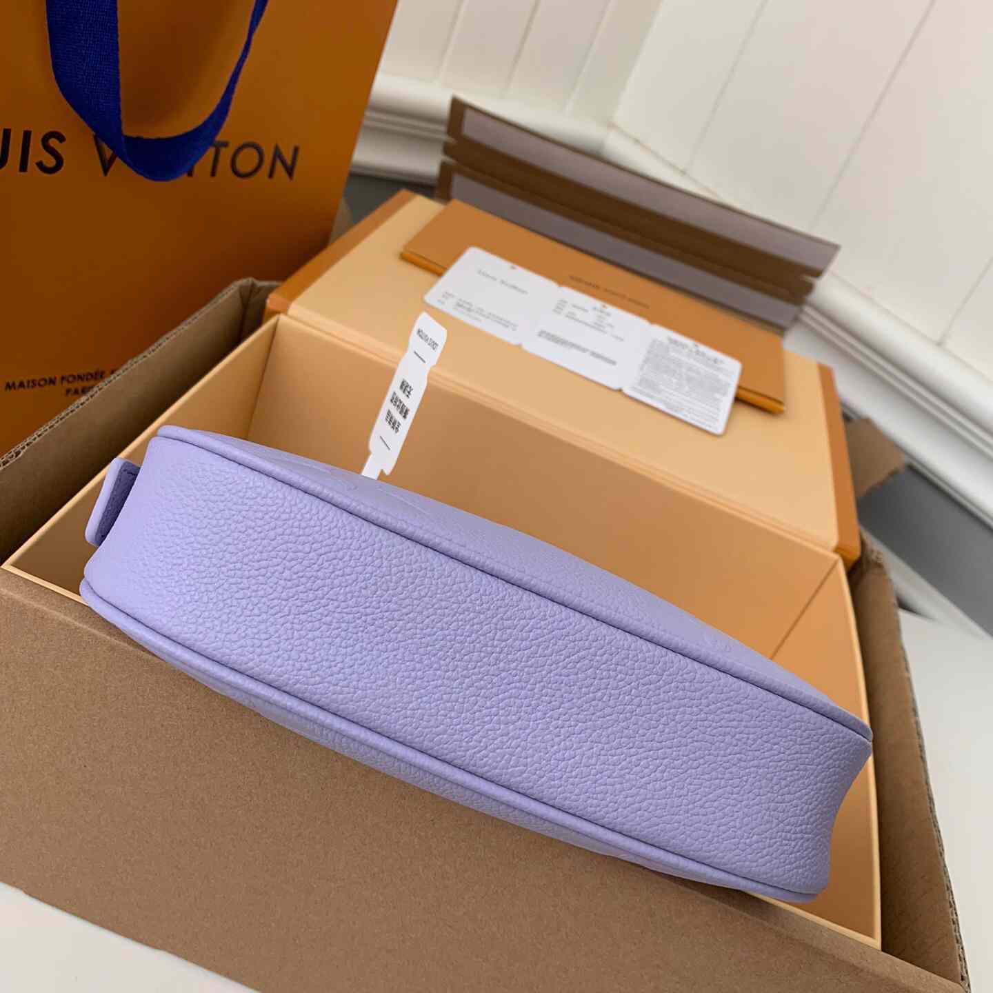 Louis Vuitton Mini Moon Monogram Empreinte (20.5*11*5cm)     M82426 - 