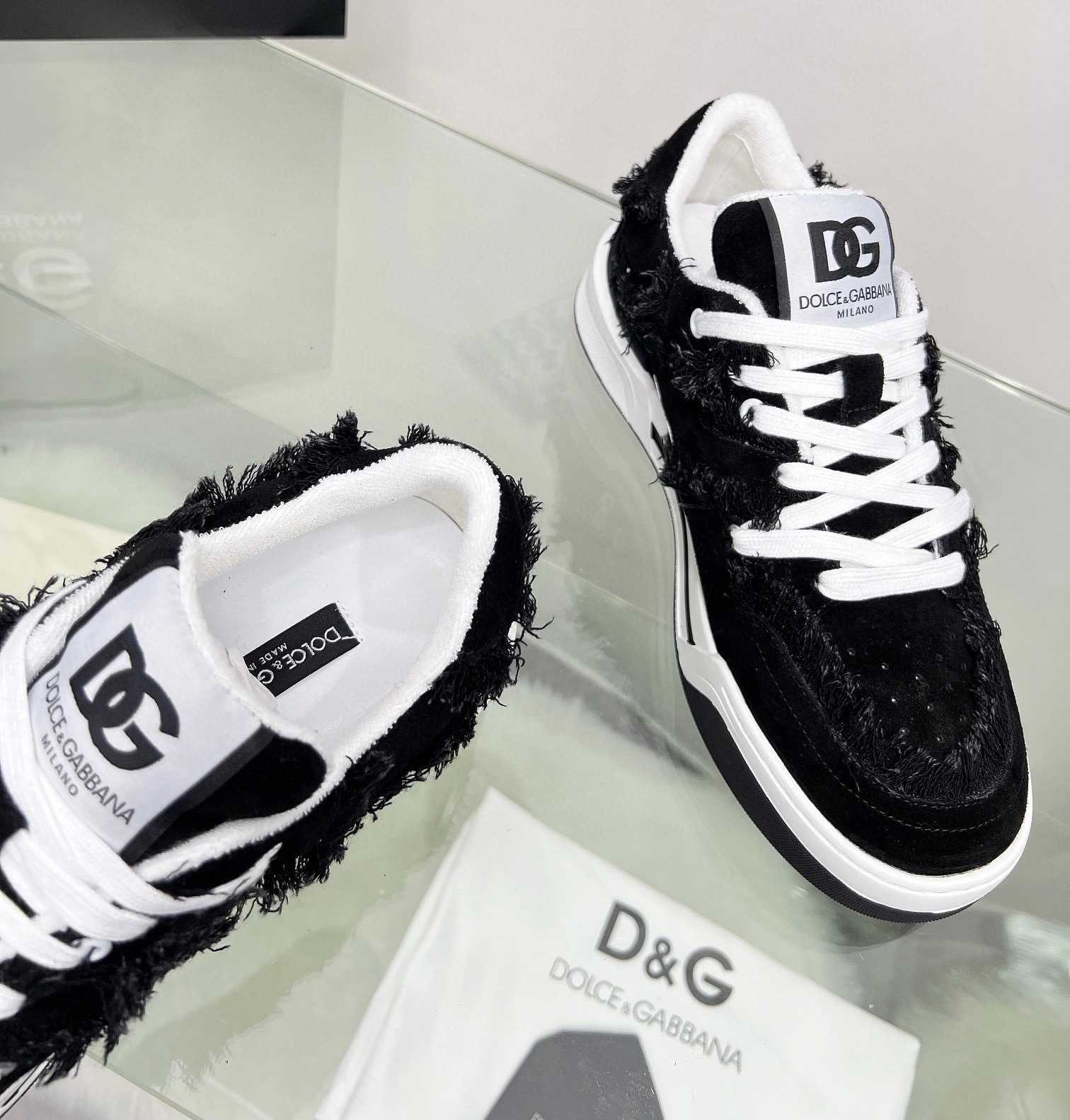 Dolce & Gabbana Denim New Roma Sneakers - PerfectKickZ