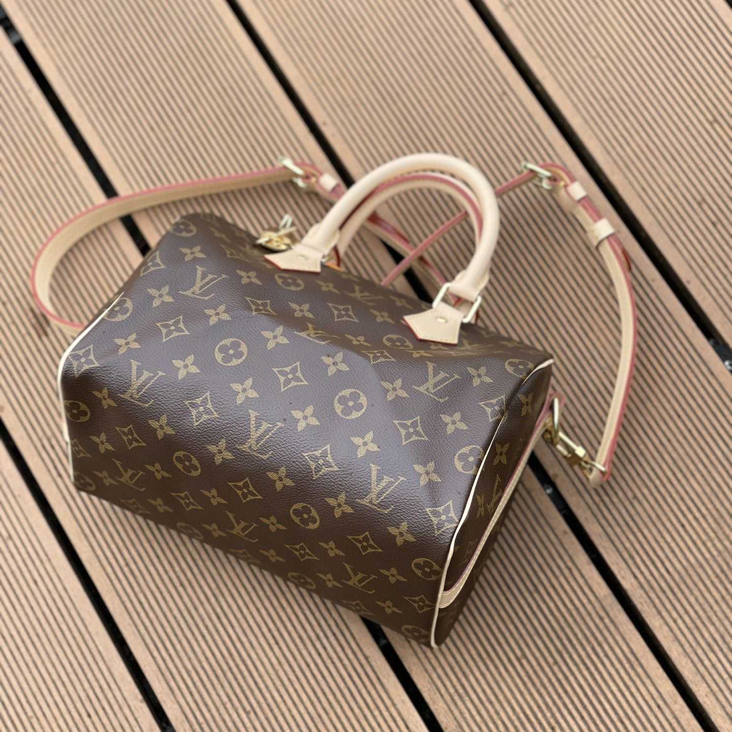 Louis Vuitton Speedy Bandoulière 25   M41113 - PerfectKickZ