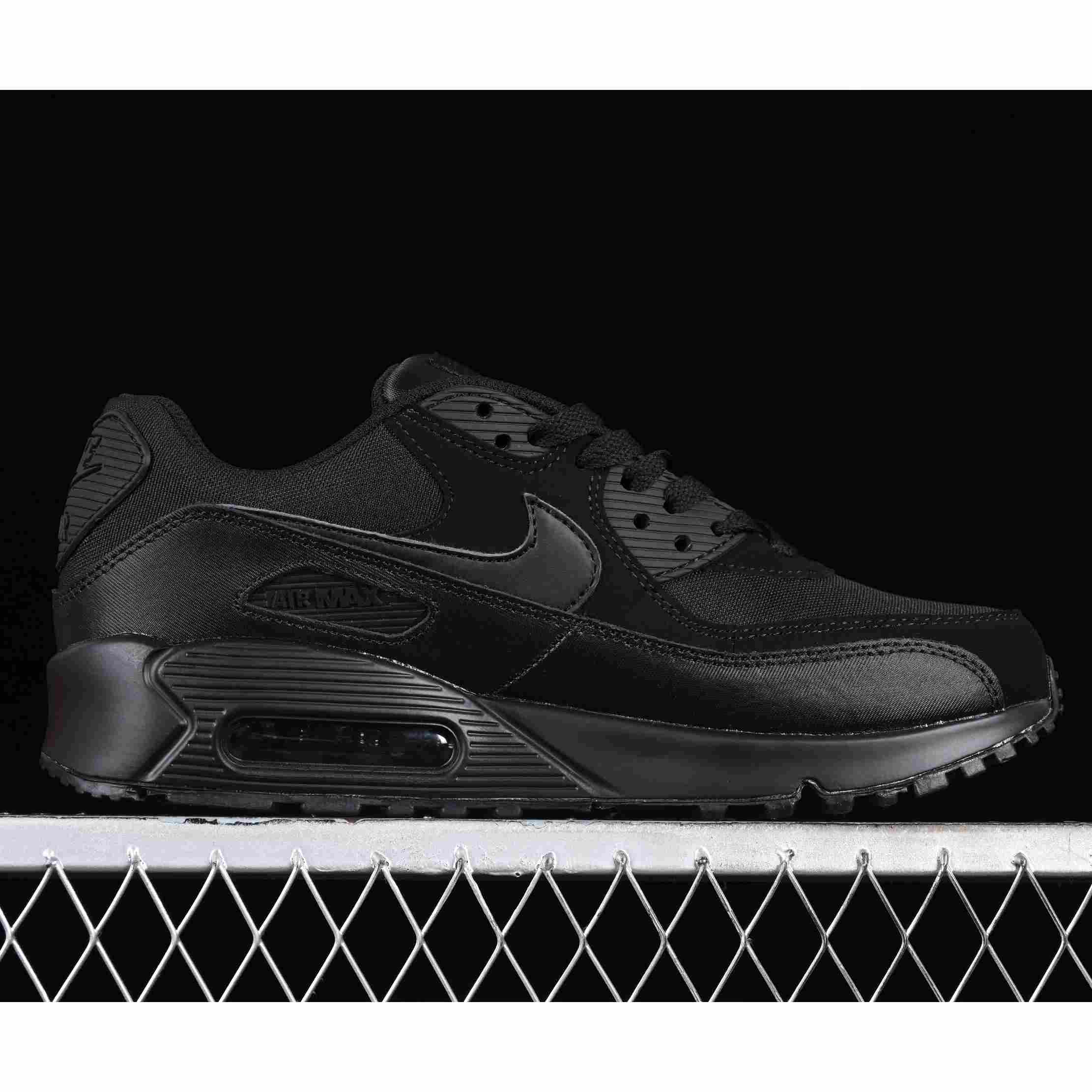 Nike Air Max 90 Sneakers     537384-090 - PerfectKickZ