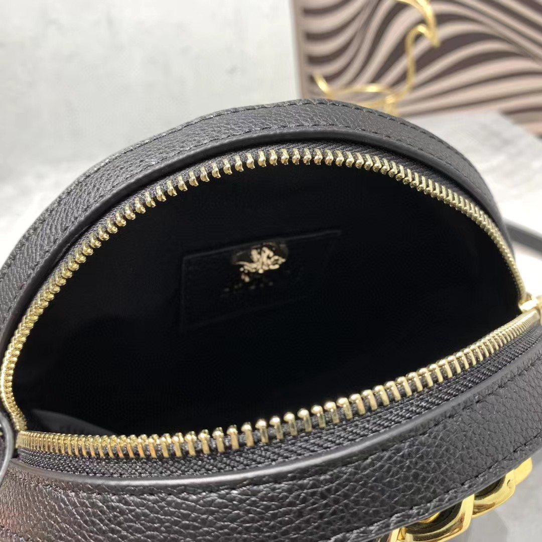  Versace Women's Red Nappa Leather Medusa Evening Bag  (19-19-5cm) - PerfectKickZ