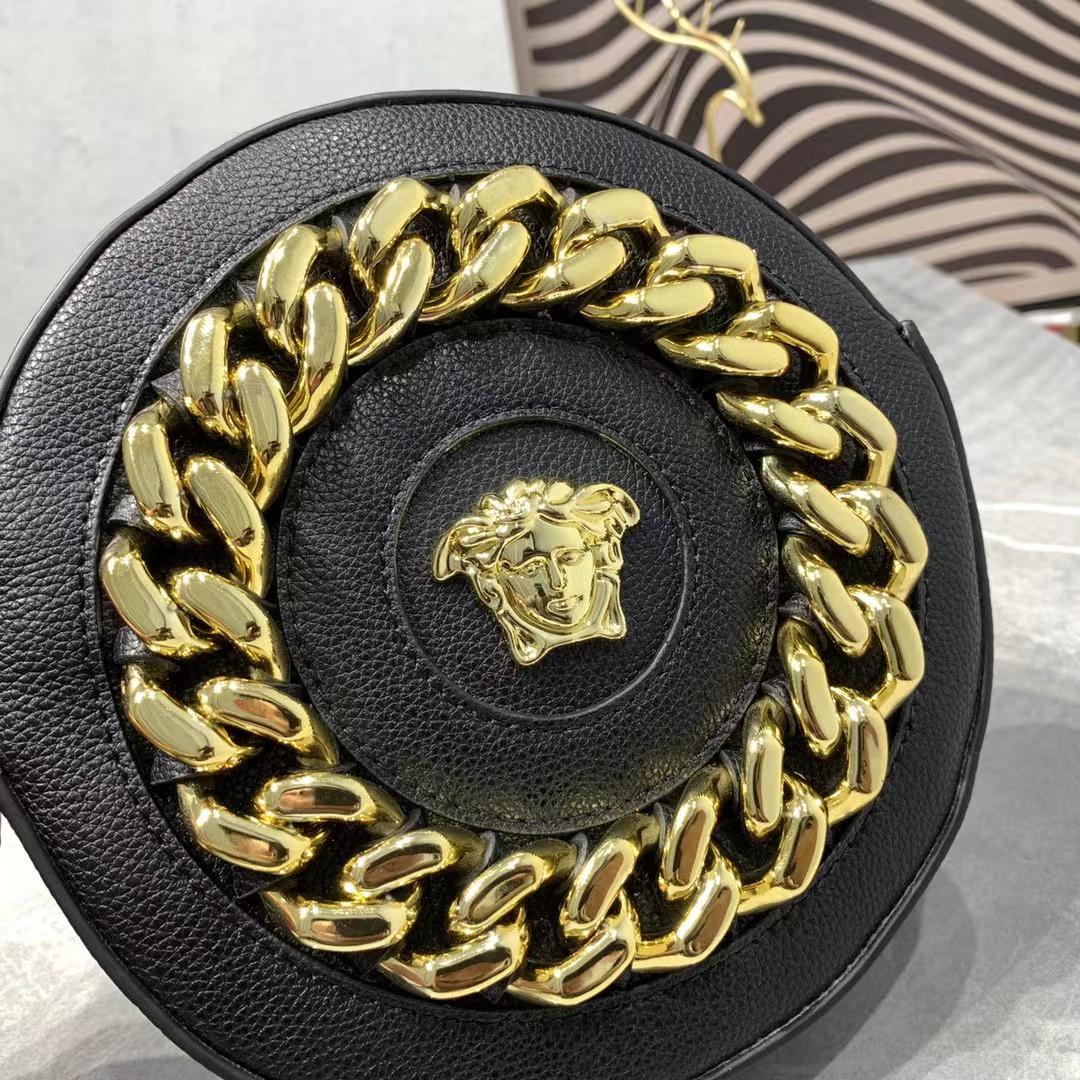  Versace Women's Red Nappa Leather Medusa Evening Bag  (19-19-5cm) - PerfectKickZ