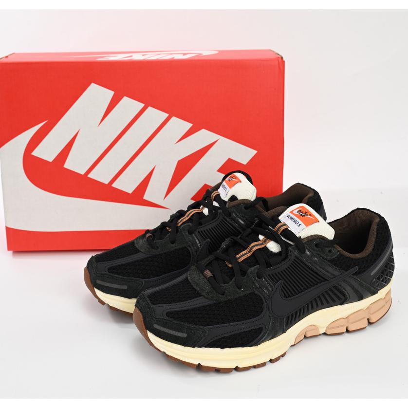 NikeAir Zoom Vomero 5 Pure Black Sneaker    FD0533-010  - PerfectKickZ