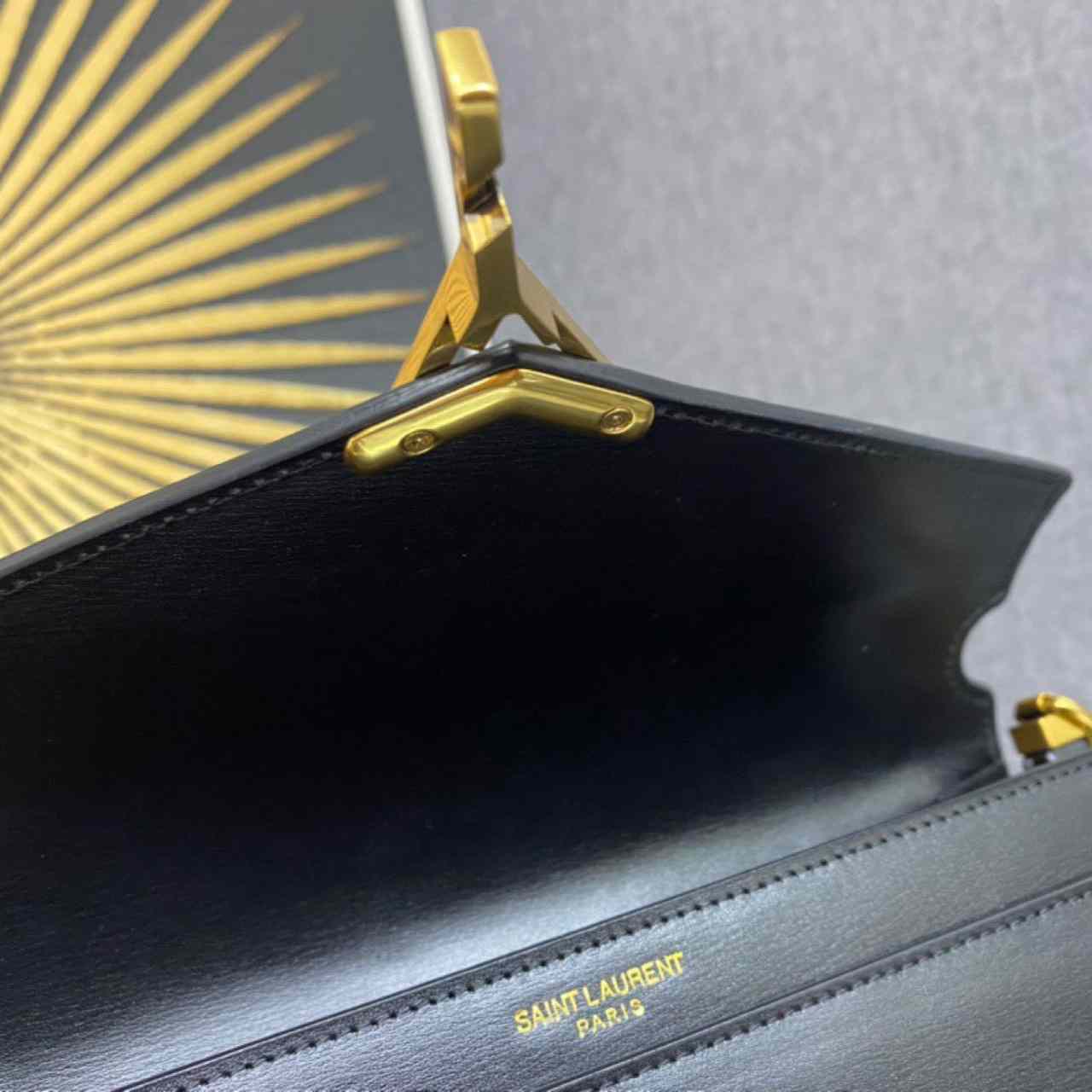 Saint Laurent Black Cassandra Bag (22-16.5-5.5cm) - PerfectKickZ