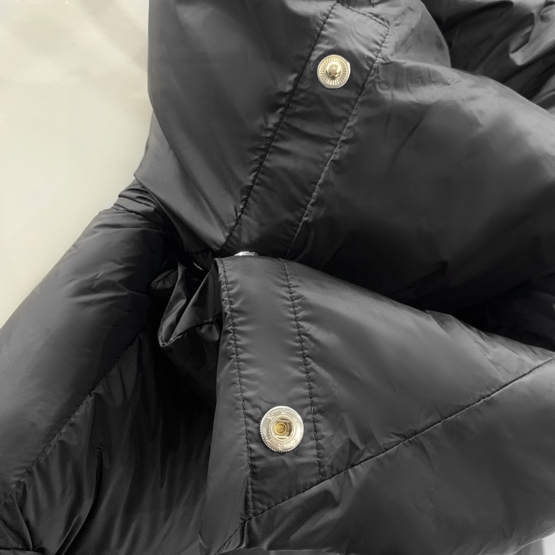 Rick Owens FW23 Luxor Funnel Neck Jkt In Black - 