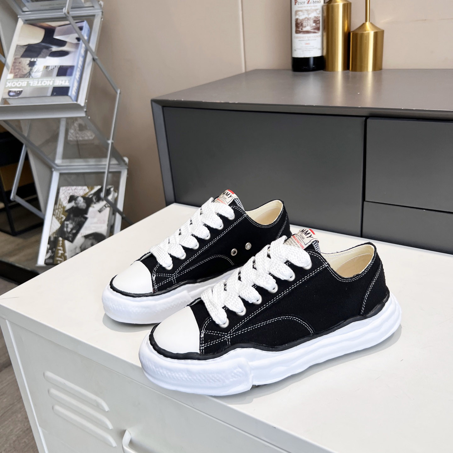 Maison Mihara Yasuhiro Hank OG Sole Canvas Low Sneaker - PerfectKickZ