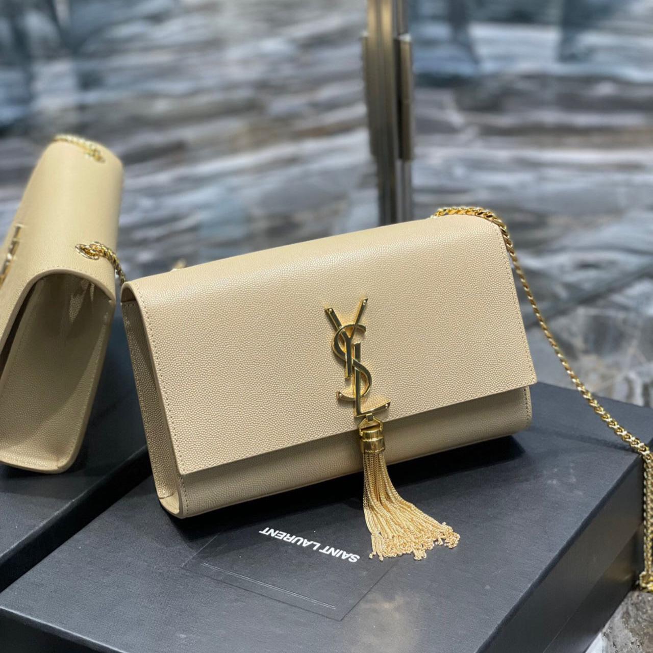 Saint Laurent Kate Chain Wallet WIth Tassel In Grain De Poudre Embossed Leather - 