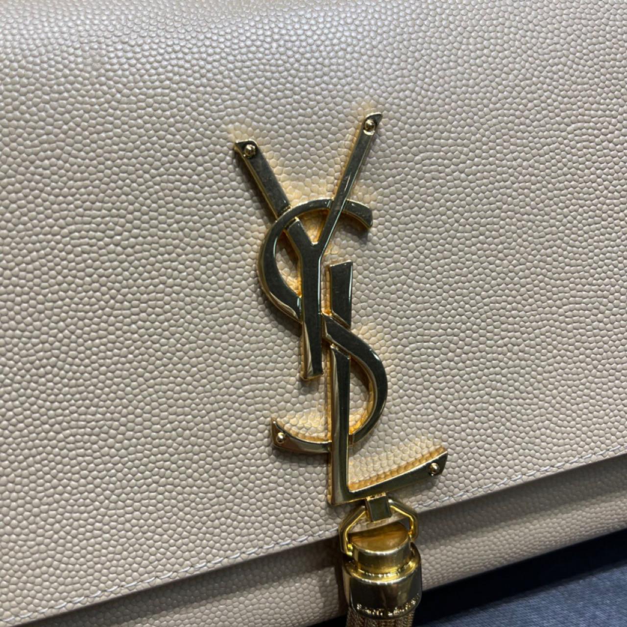 Saint Laurent Kate Chain Wallet WIth Tassel In Grain De Poudre Embossed Leather - 