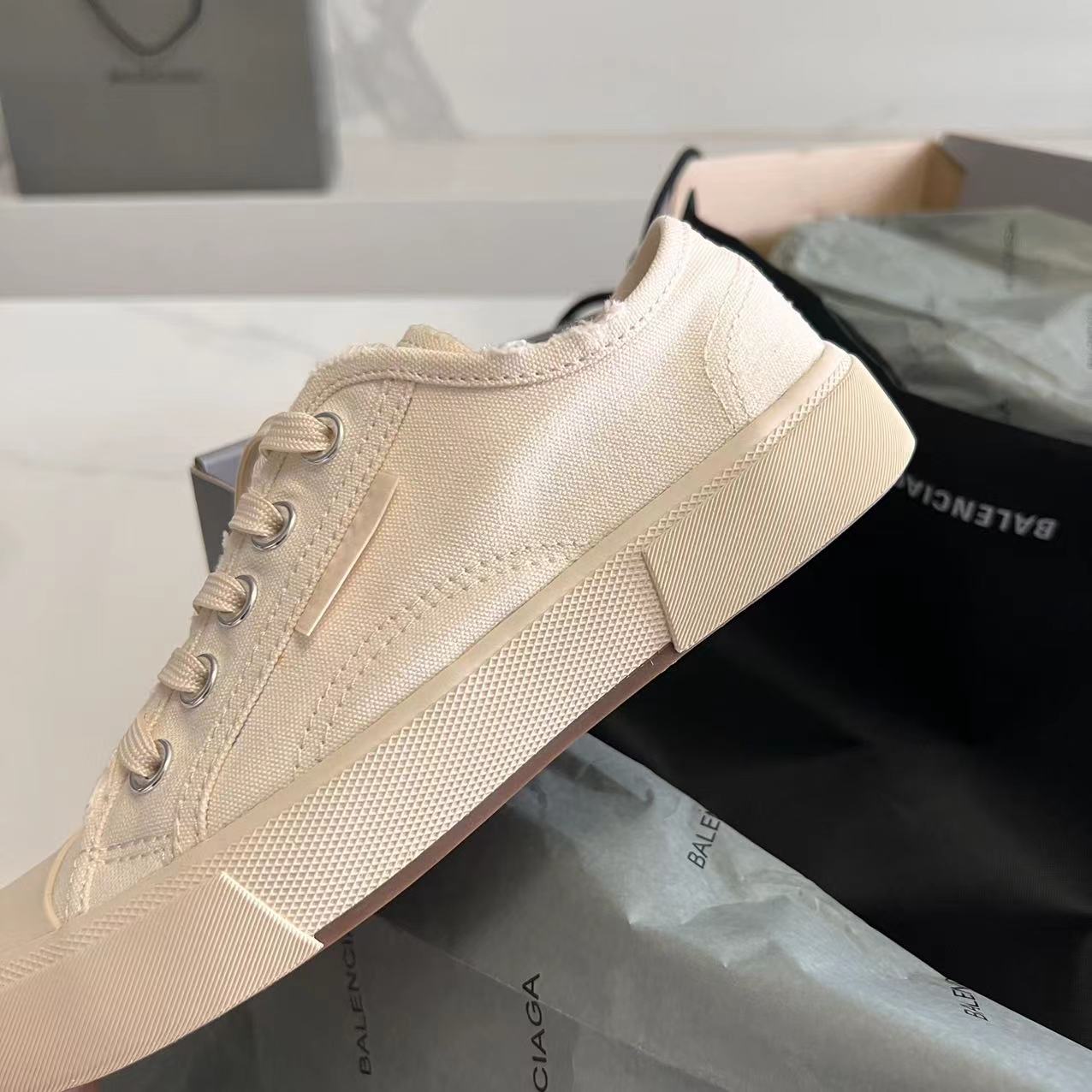 Balenciaga Paris Low Top Sneaker In White  - PerfectKickZ