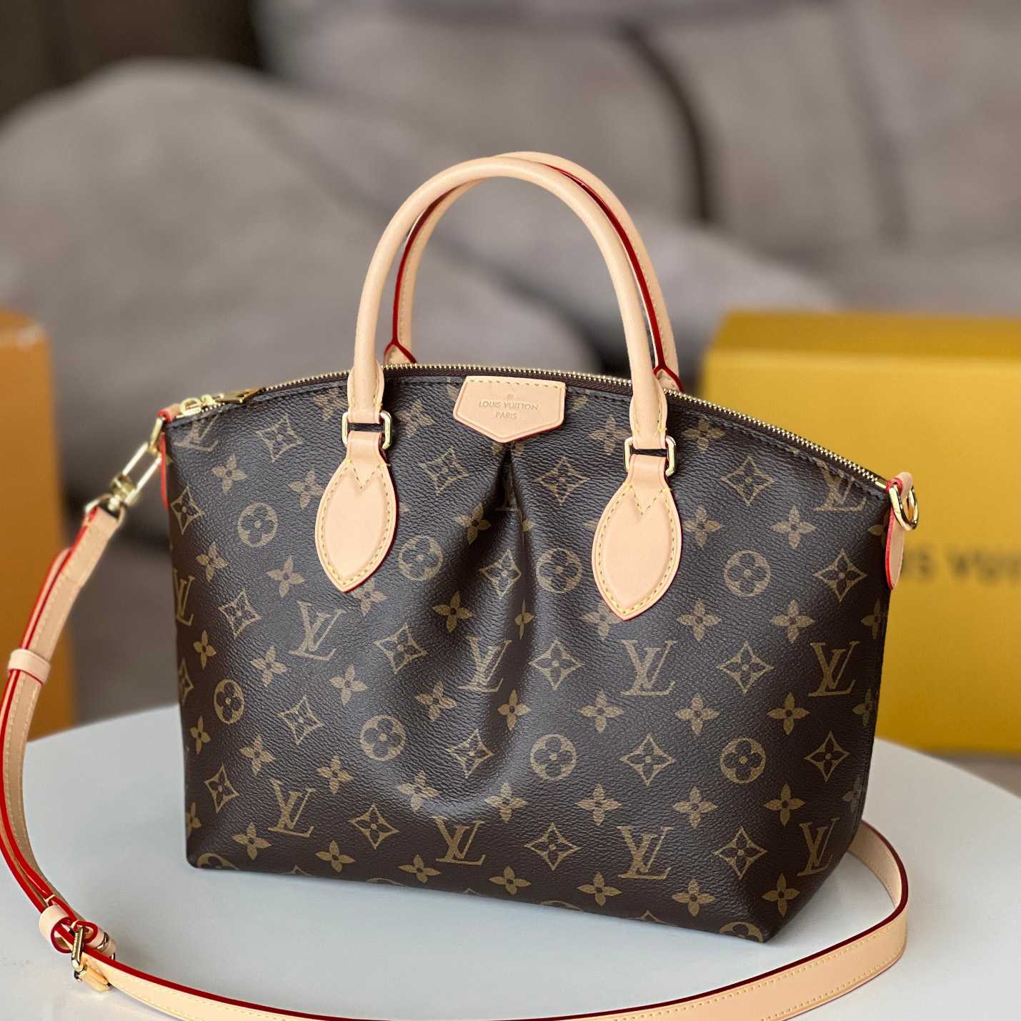 Louis Vuitton Boétie PM (25 x 23 x 14cm)M45986 - PerfectKickZ
