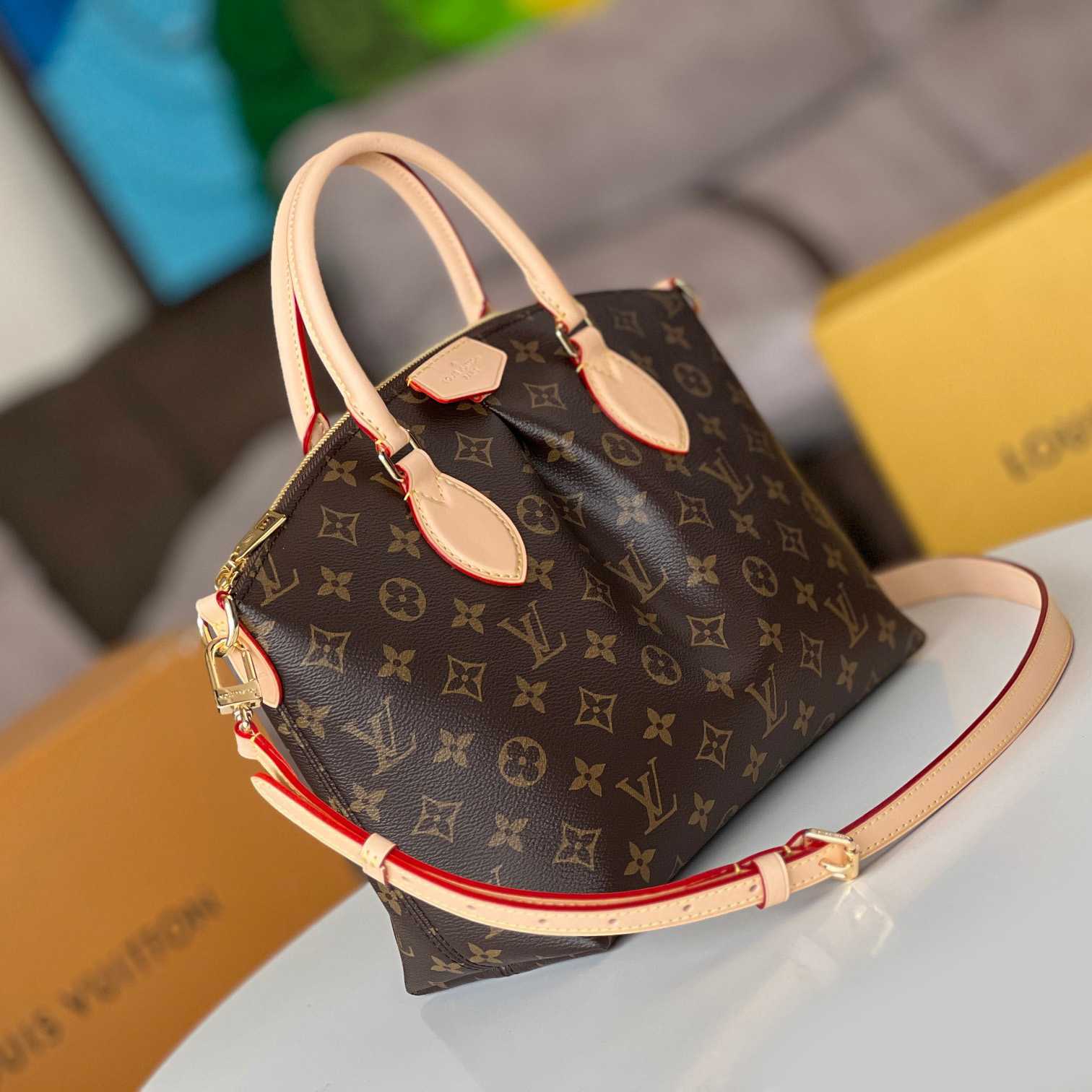Louis Vuitton Boétie PM (25 x 23 x 14cm)M45986 - PerfectKickZ