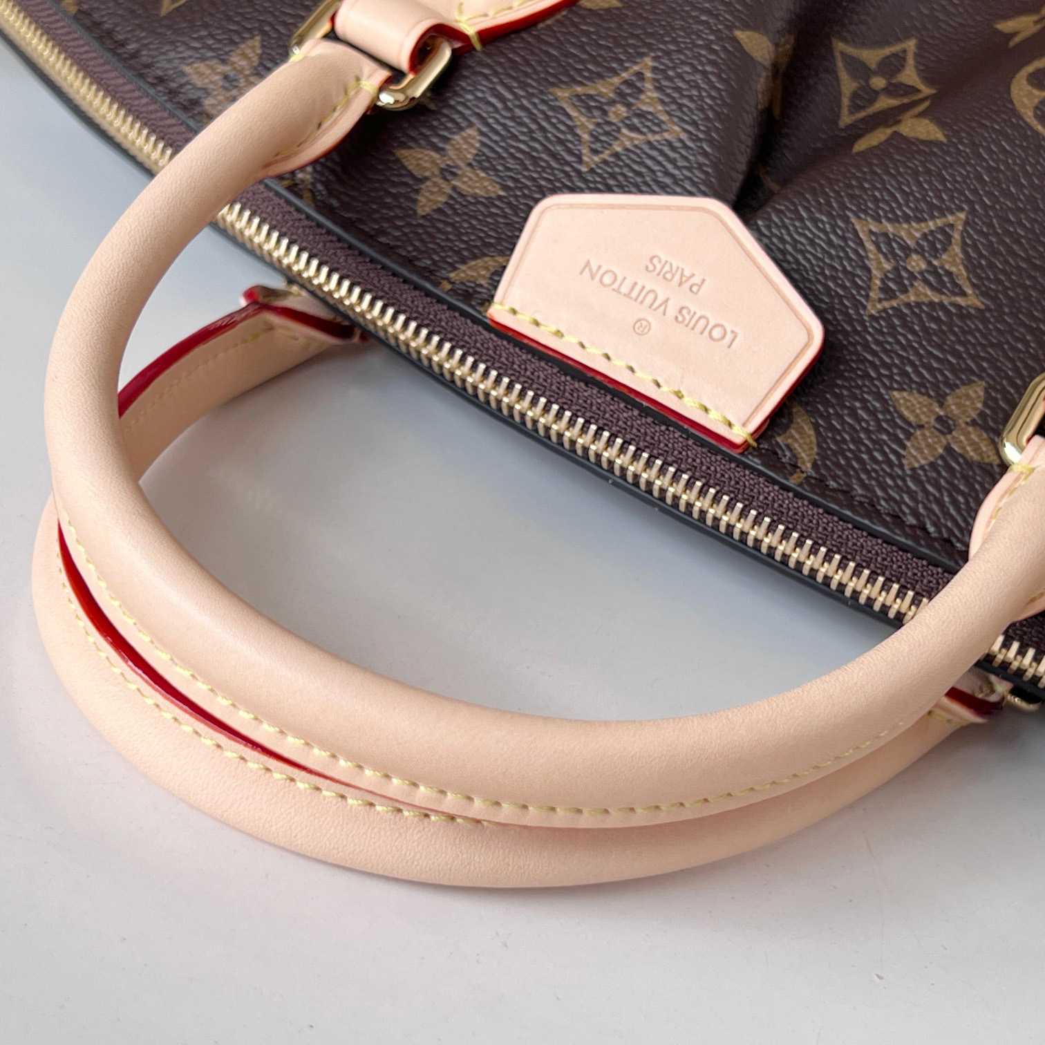Louis Vuitton Boétie PM (25 x 23 x 14cm)M45986 - PerfectKickZ