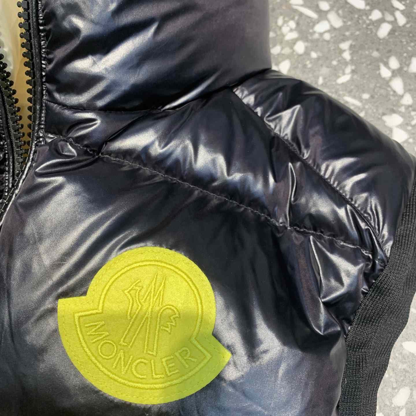 Moncler Sumido Down Vest - PerfectKickZ