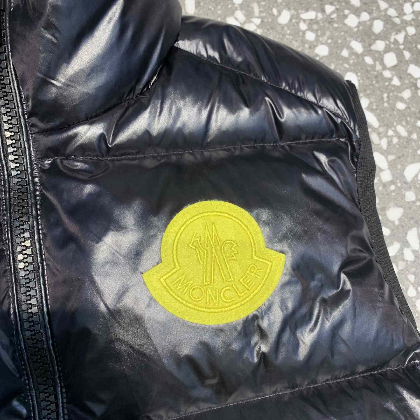 Moncler Sumido Down Vest - PerfectKickZ