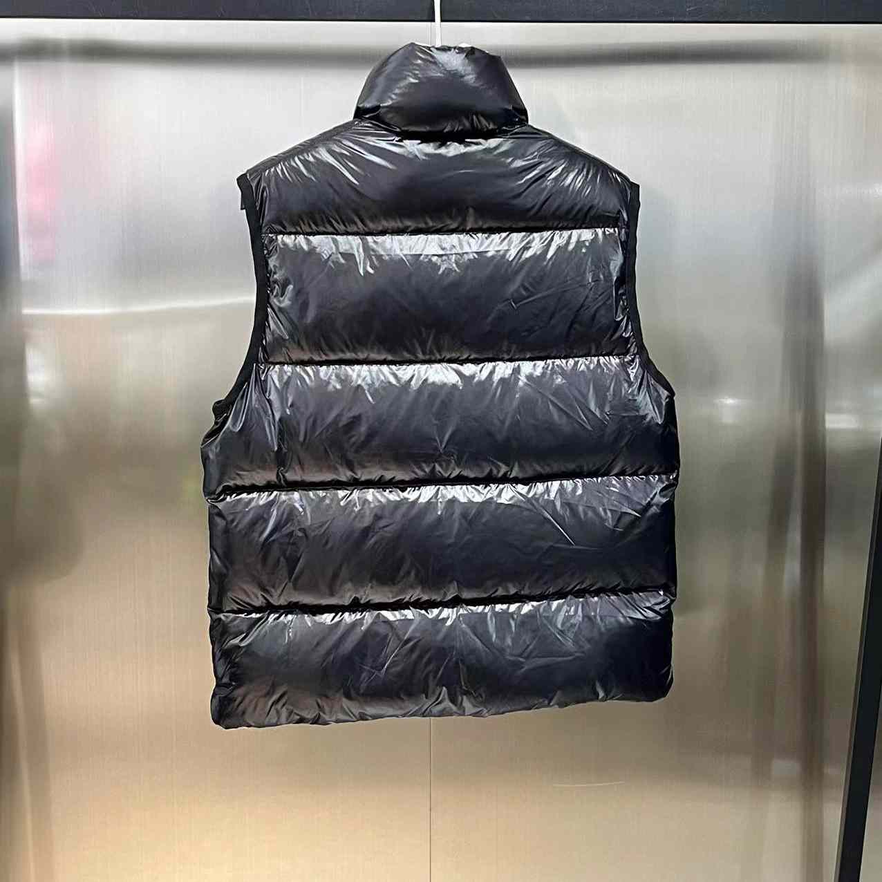 Moncler Sumido Down Vest - PerfectKickZ