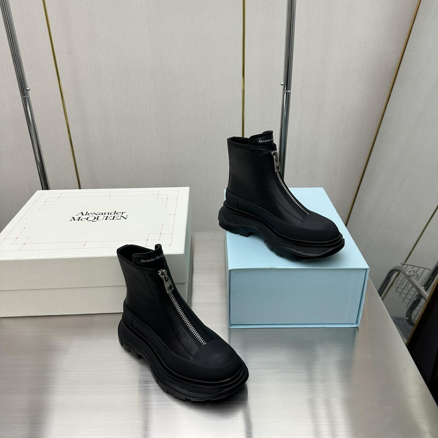 Alexander Mqueen Tread Slick Zip Boot In Black - PerfectKickZ