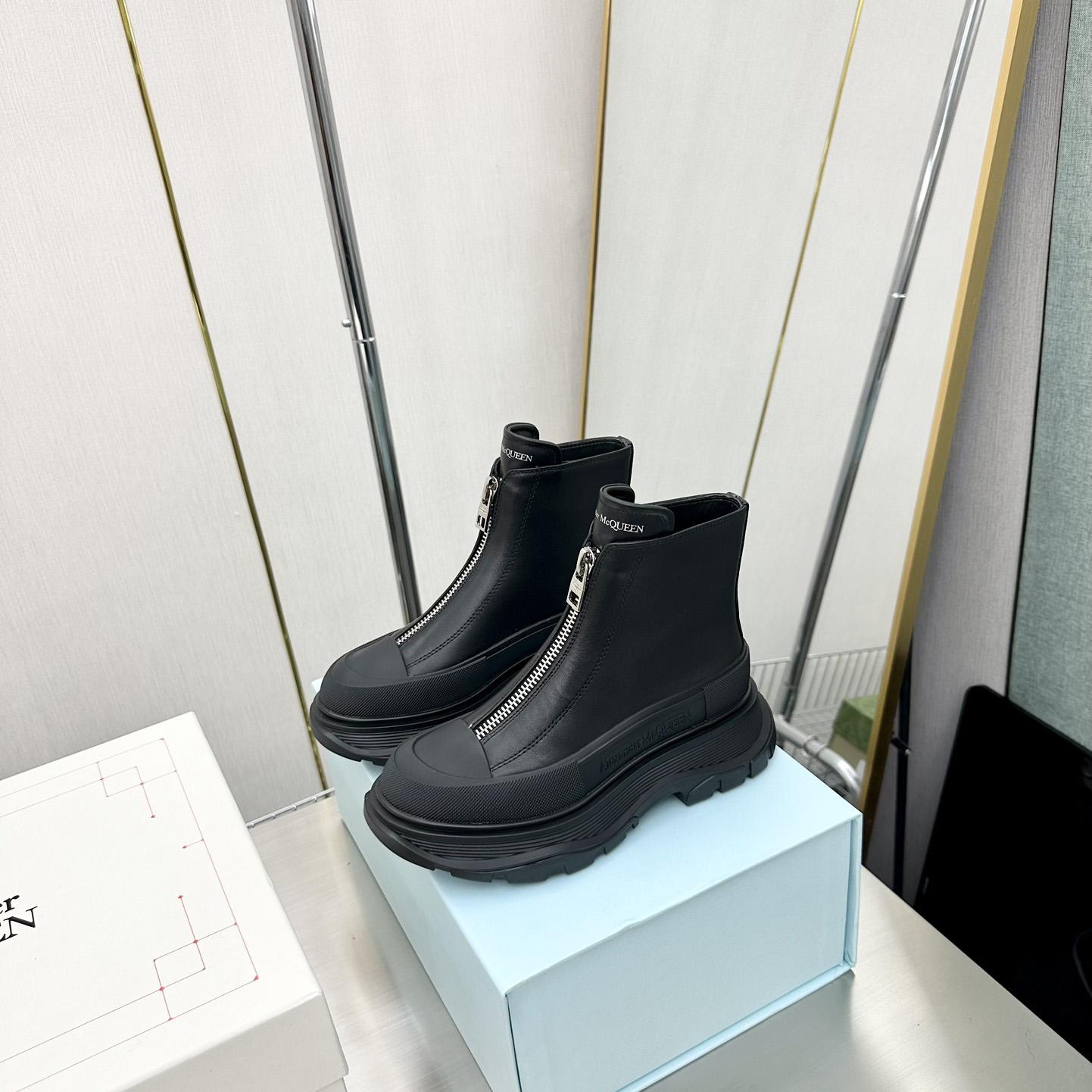 Alexander Mqueen Tread Slick Zip Boot In Black - PerfectKickZ
