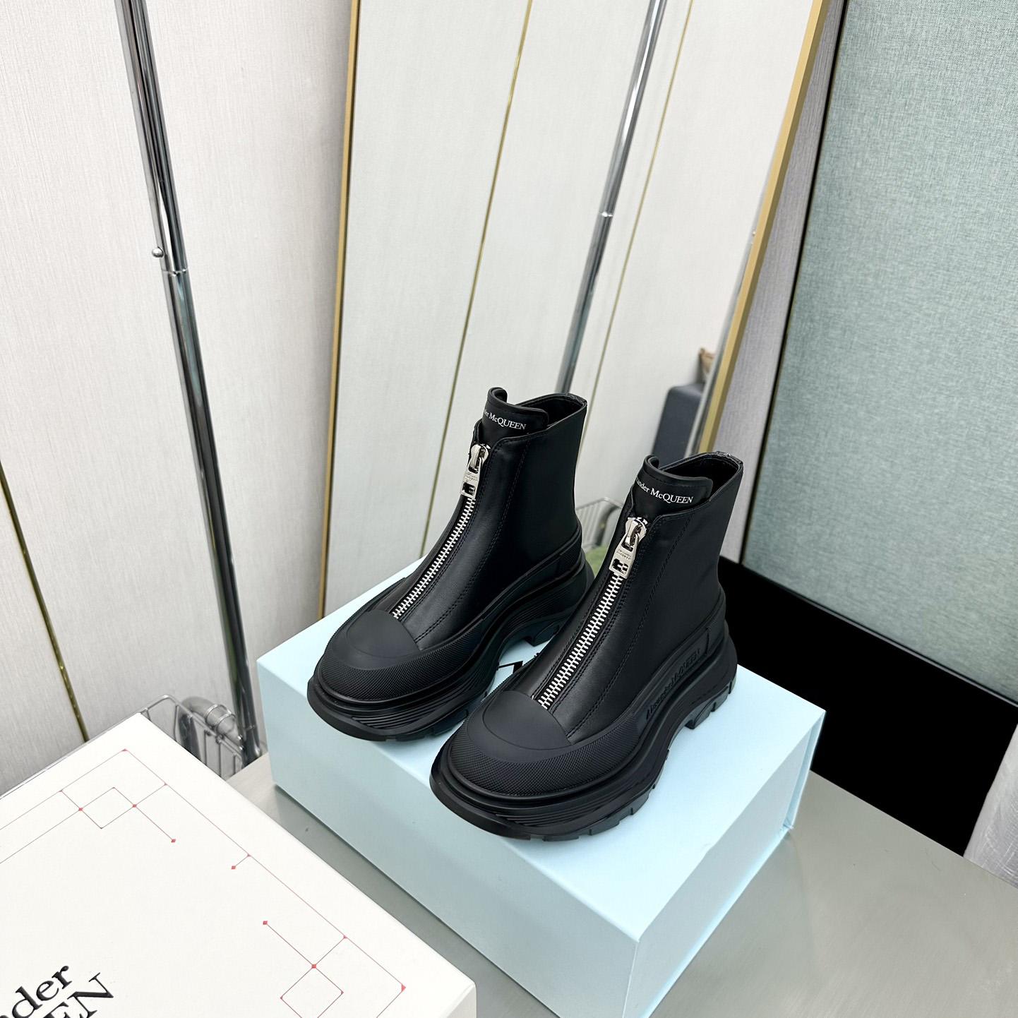 Alexander Mqueen Tread Slick Zip Boot In Black - PerfectKickZ