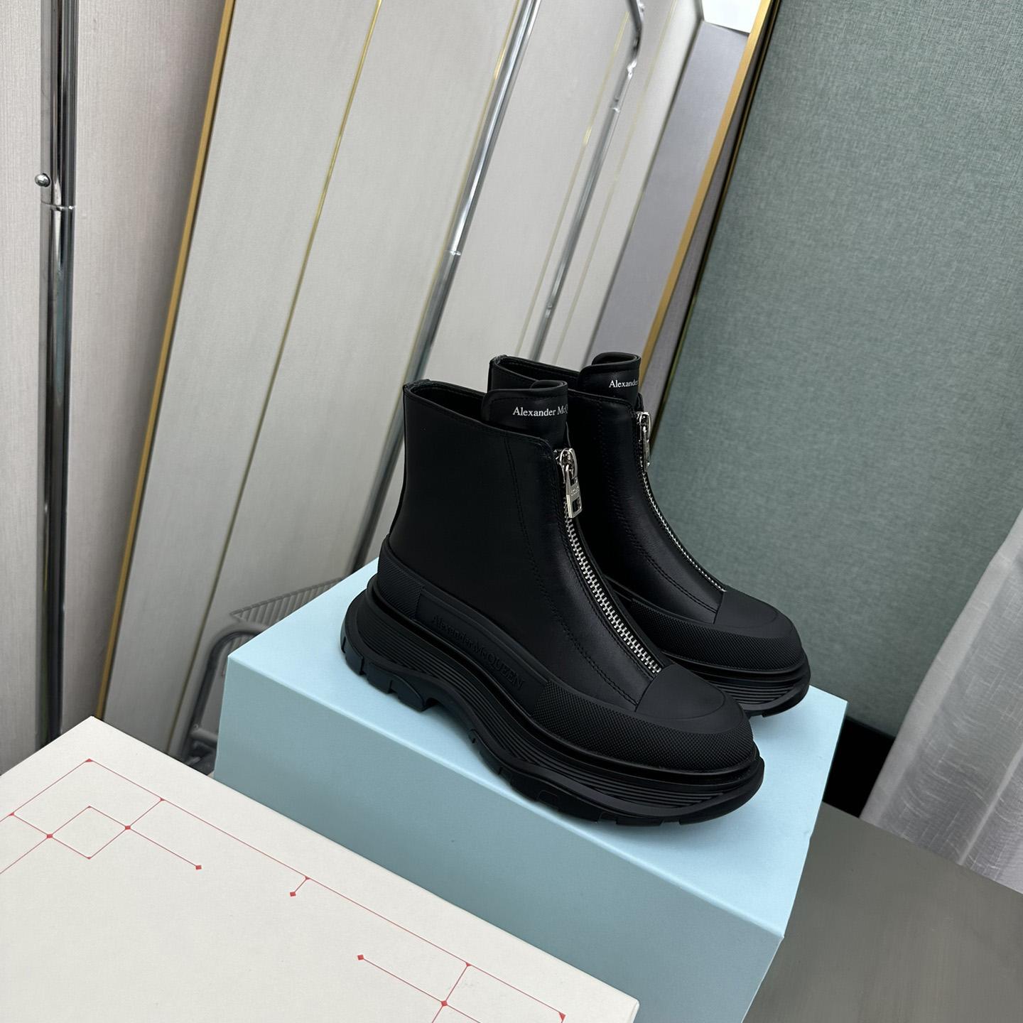 Alexander Mqueen Tread Slick Zip Boot In Black - PerfectKickZ