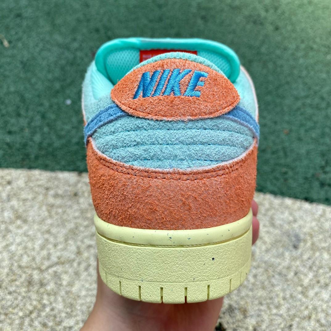 Nike Dunk SB Low Noise Aqua Sneakers       DV5429-80 - 