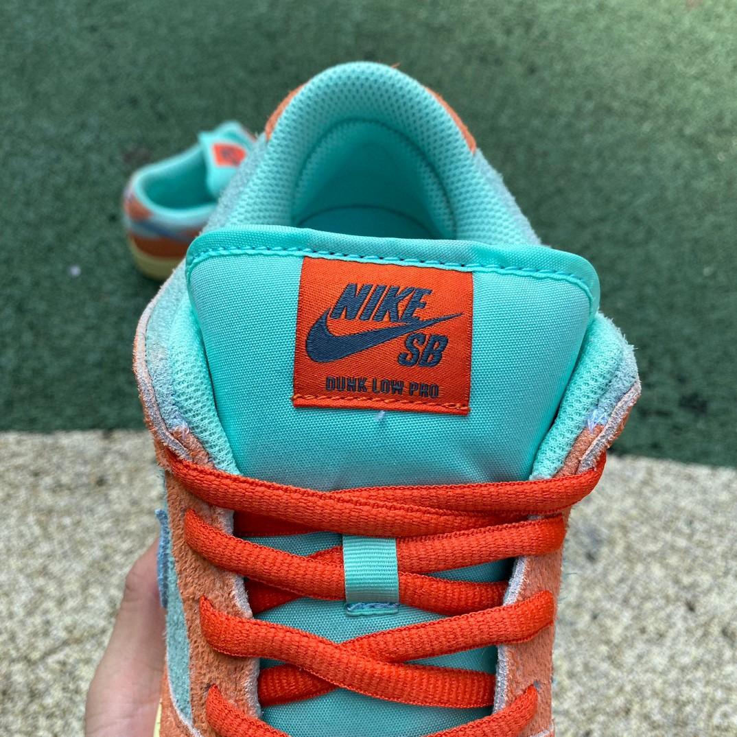 Nike Dunk SB Low Noise Aqua Sneakers       DV5429-80 - 