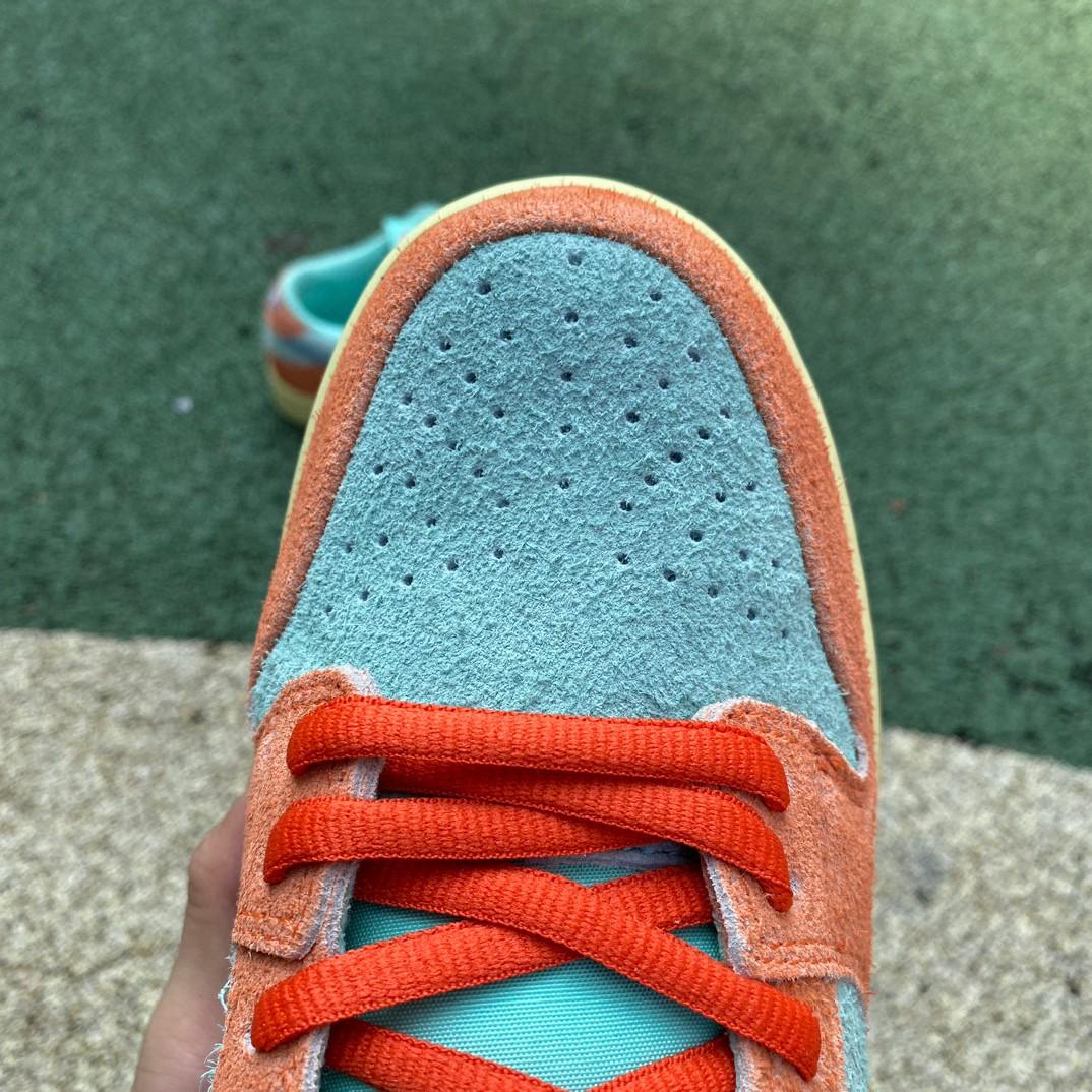 Nike Dunk SB Low Noise Aqua Sneakers       DV5429-80 - 