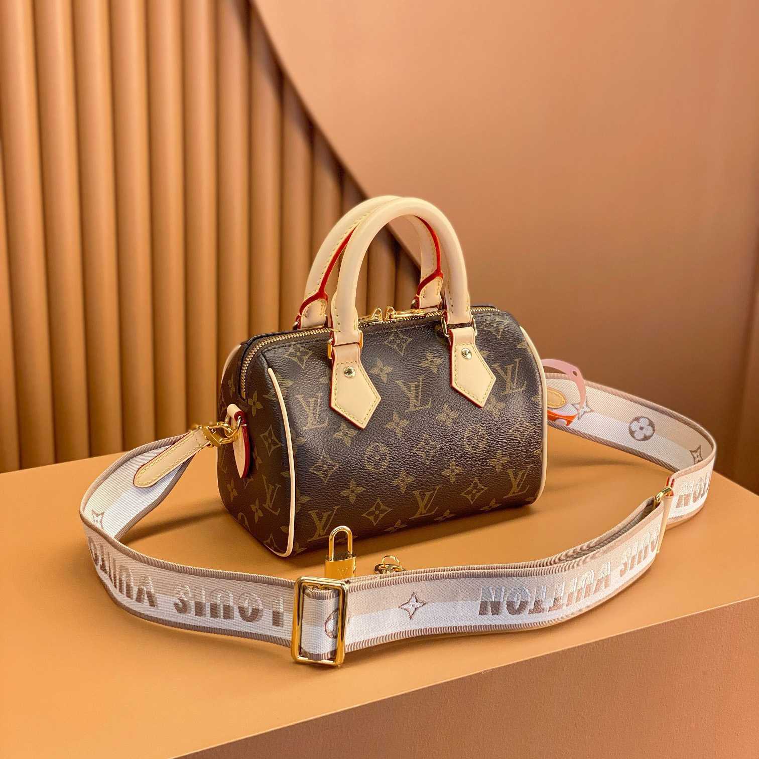 Louis Vuitton Speedy Bandoulière 20  (20.5 x 13.5 x 12cm)       M46222 - PerfectKickZ