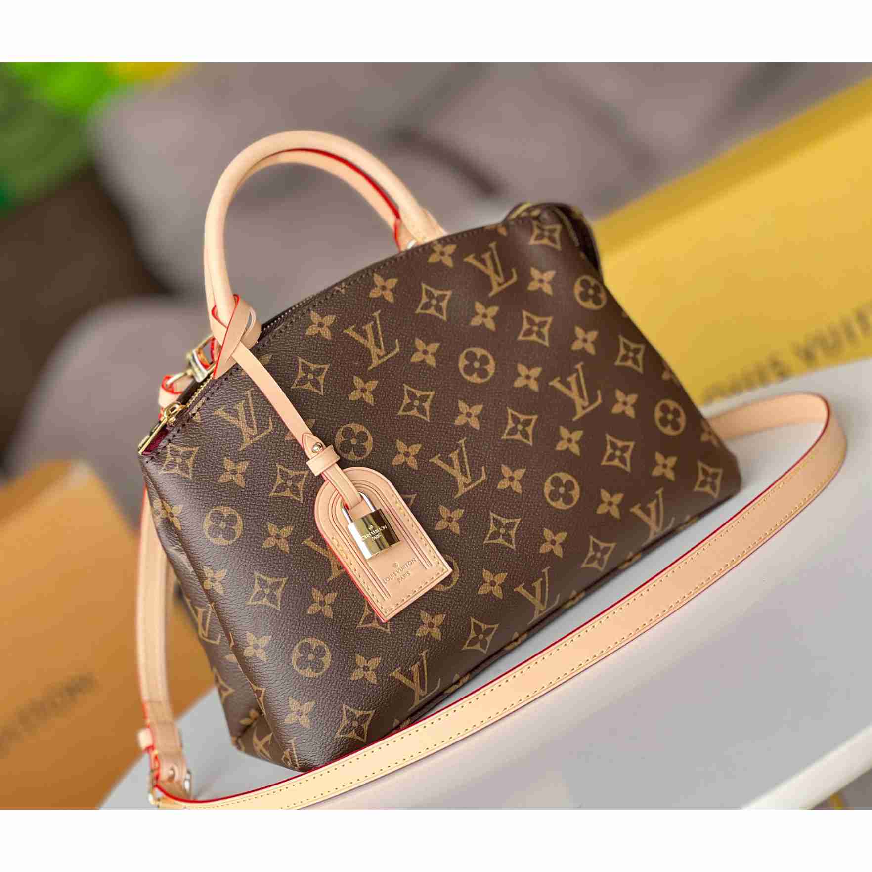 Louis Vuitton Petit Palais  (29x18x12.5CM)   M45900 - PerfectKickZ