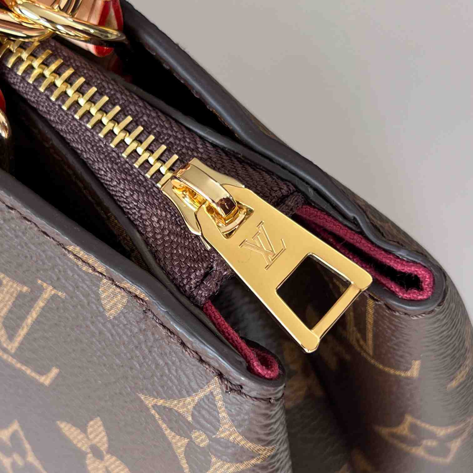 Louis Vuitton Petit Palais  (29x18x12.5CM)   M45900 - PerfectKickZ