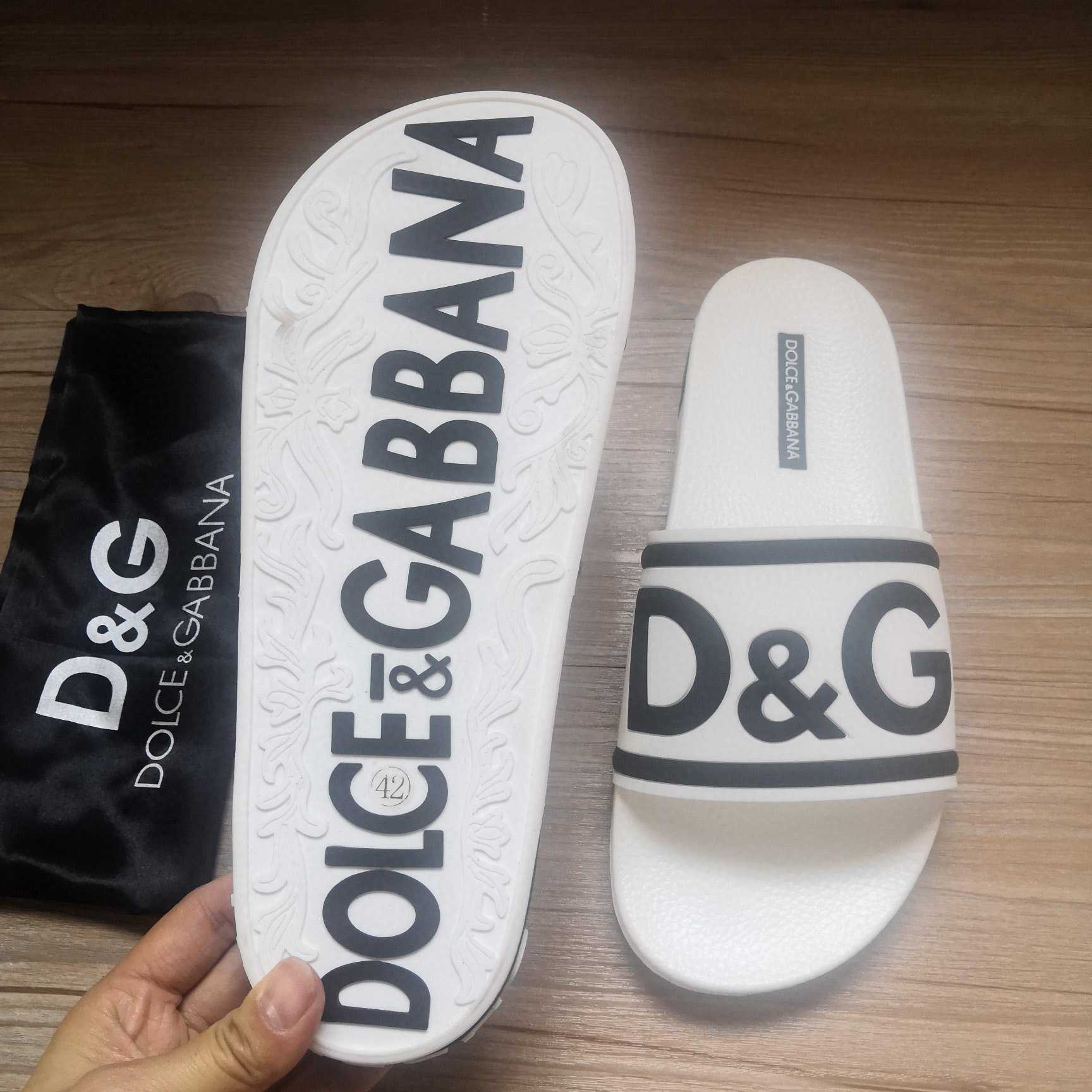 Dolce & Gabbana Logo Slides - PerfectKickZ
